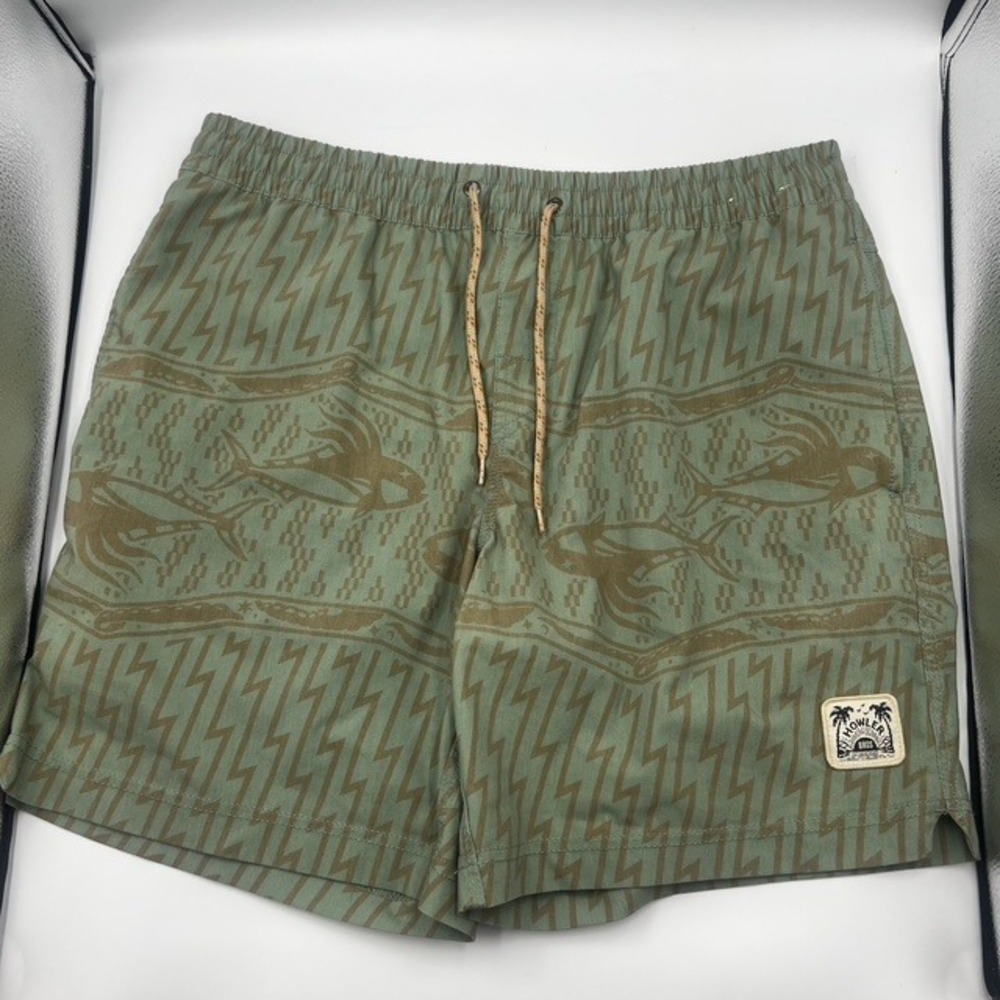 Howler Brothers Men's Medium 7" Green Fish Board Shorts Swim Trunks